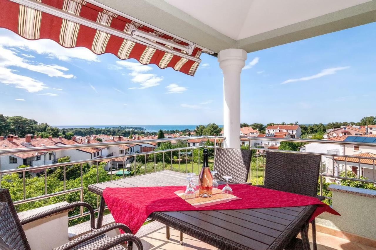 Villa Symphonie Porec Bagian luar foto