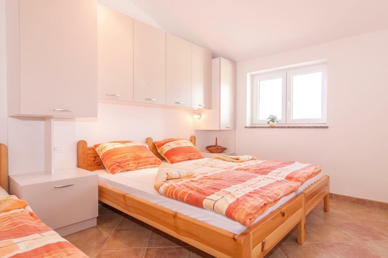 Villa Symphonie Porec Bagian luar foto