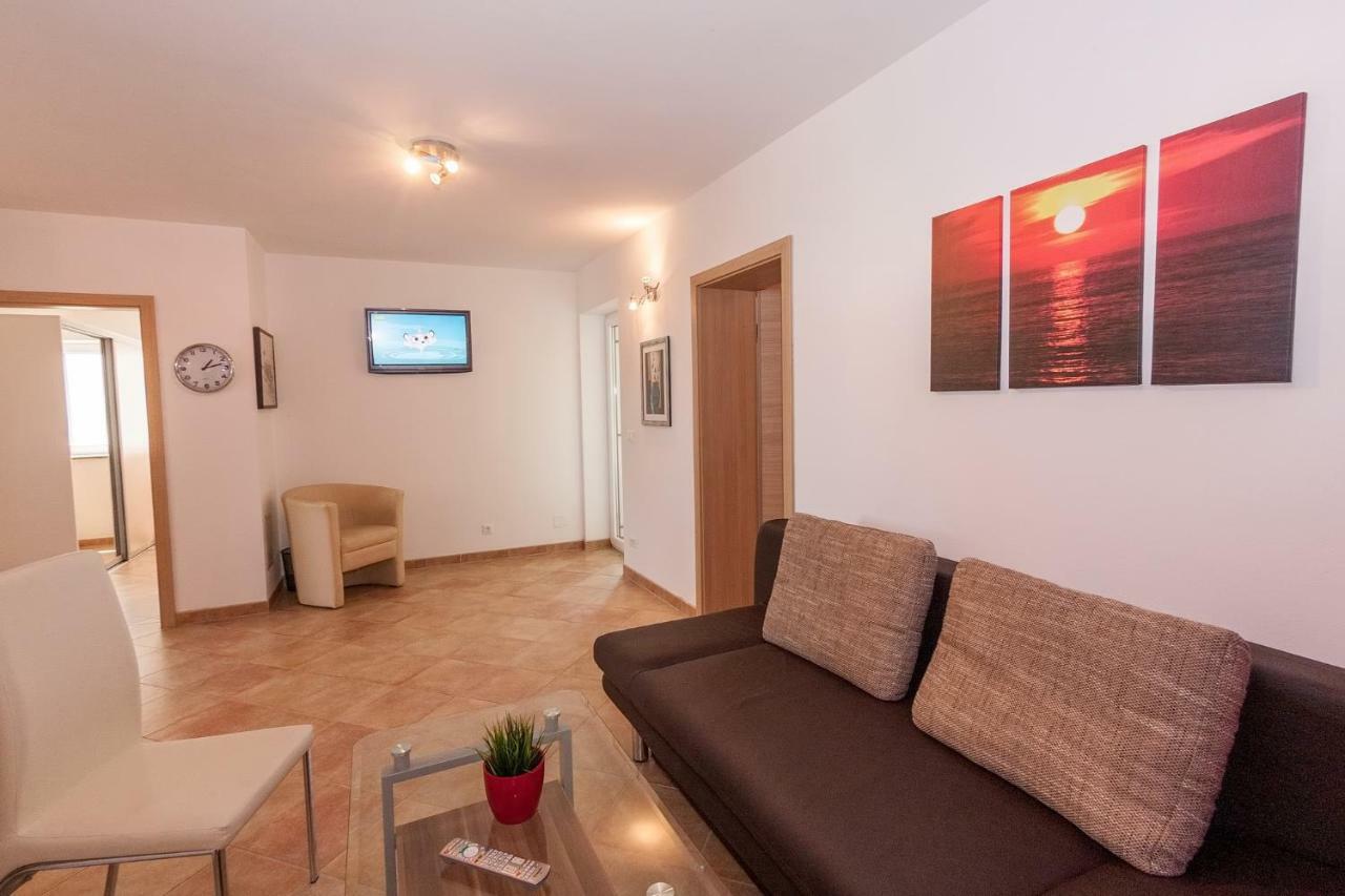 Villa Symphonie Porec Bagian luar foto