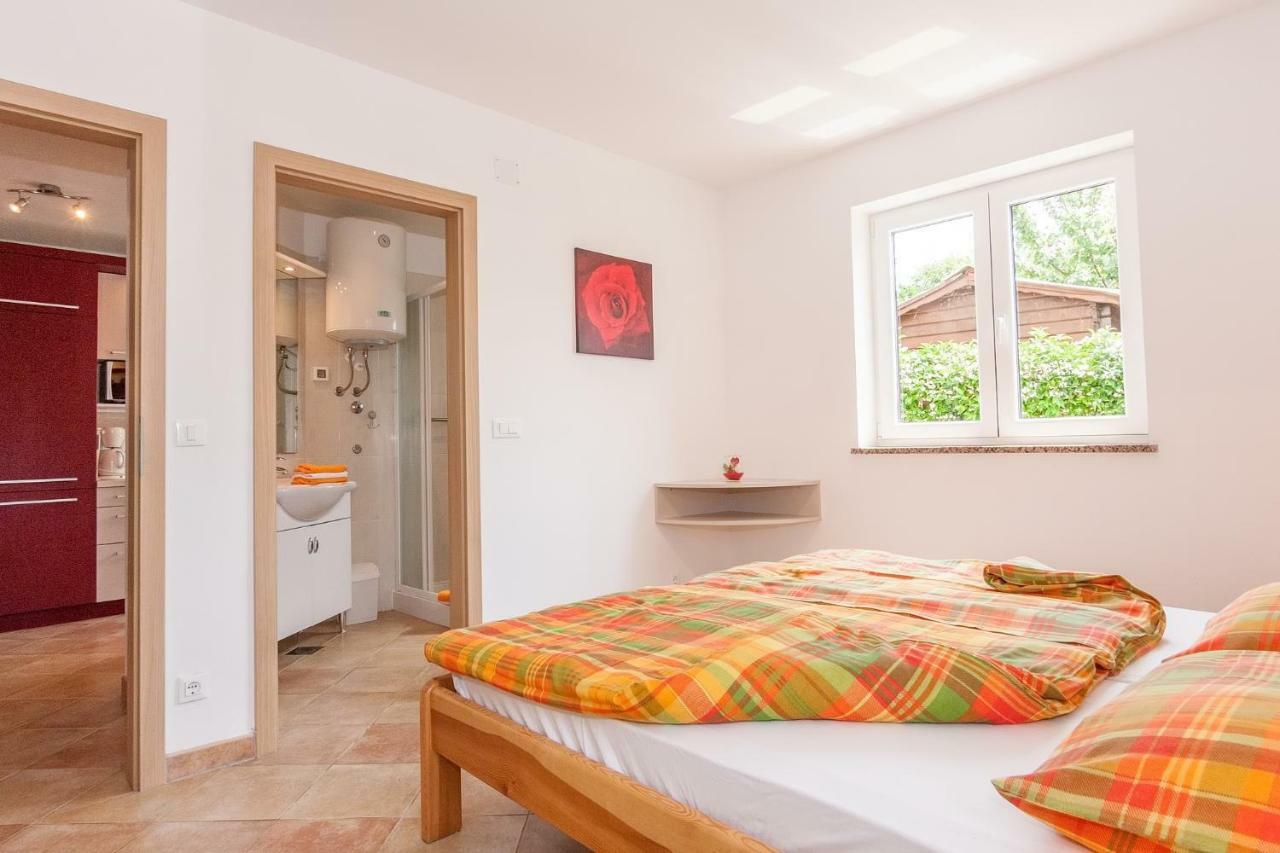 Villa Symphonie Porec Bagian luar foto